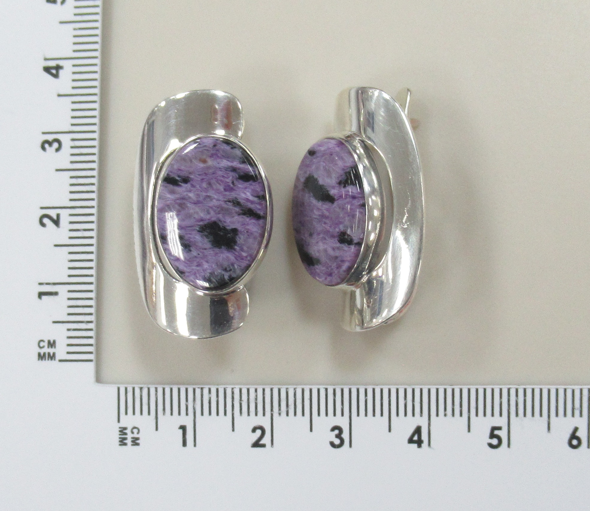 Серебряные серьги с чароитами